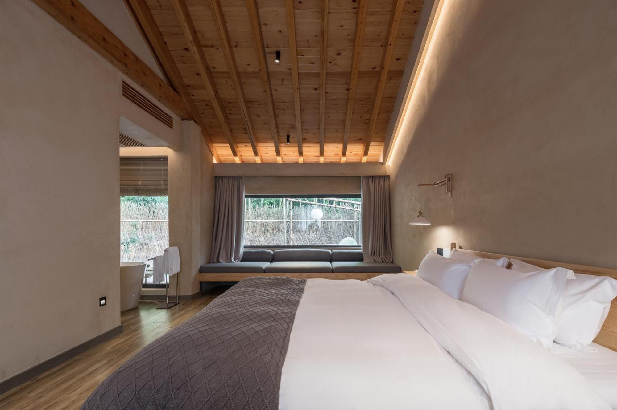 Hegu Murakami Bed And Breakfast Liyang Bagian luar foto
